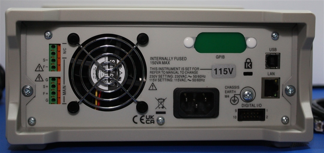 Figure 2. SMU4201 back panel.