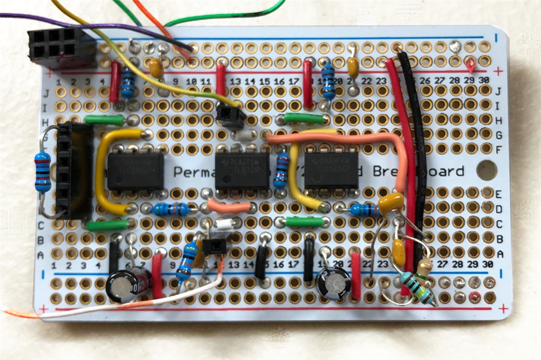 Dual-Channel Triangle Wave Generator