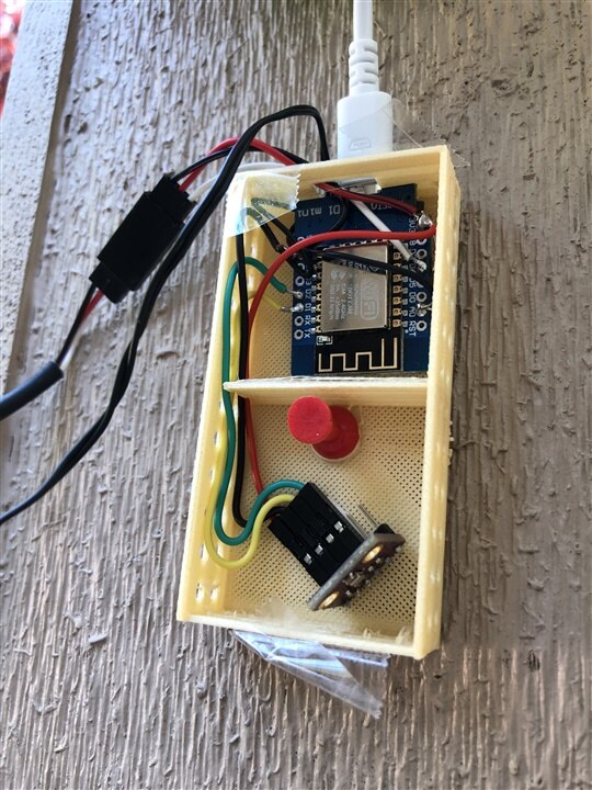 controller with sensor wires up close