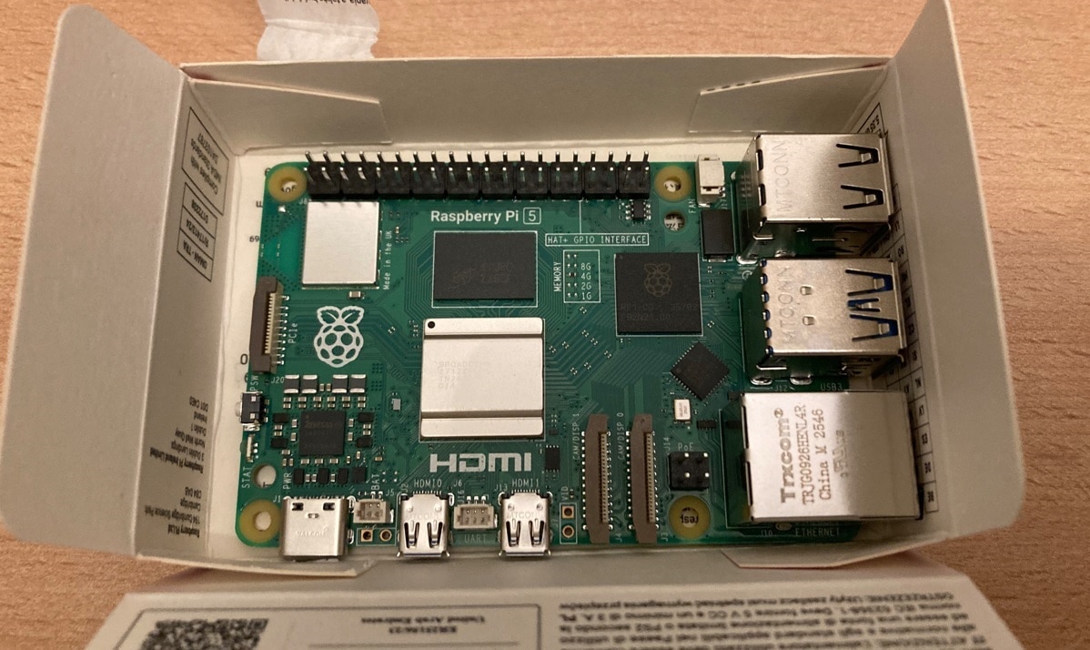 Raspberry Pi 5 in box