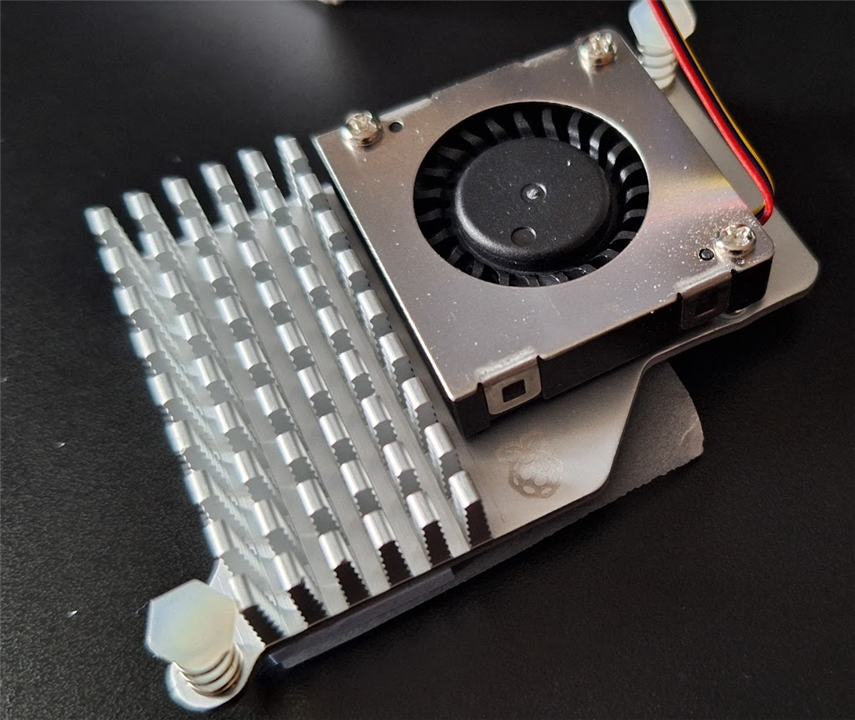 Raspberry Pi 5 Heatsink and Active Cooler