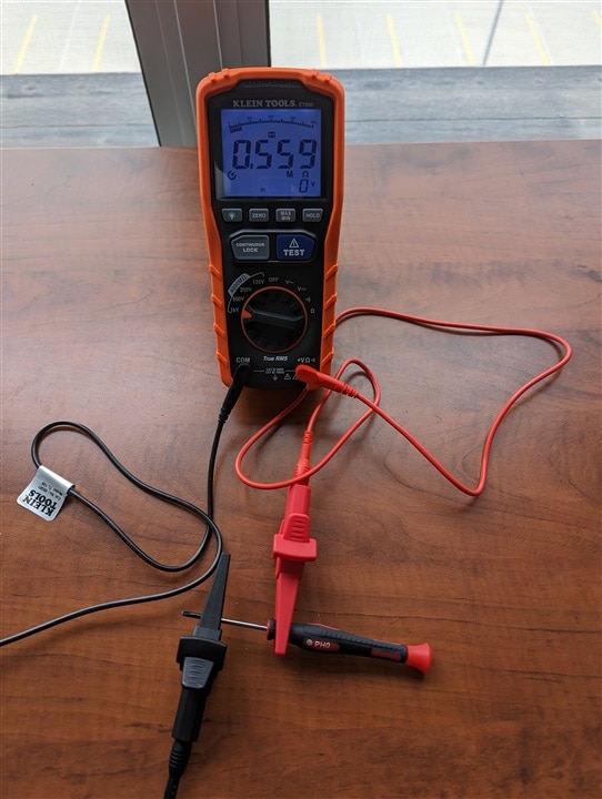 No brand non-insulated screwdriver being tested