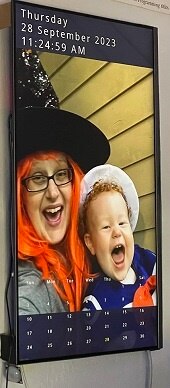 Smart Calandar Frame