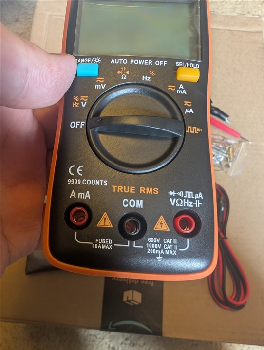 AN8008 True-RMS Digital Multimeter