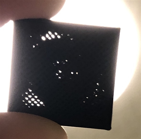 3d printed test cube with light through