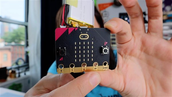 micro:bit and liPo